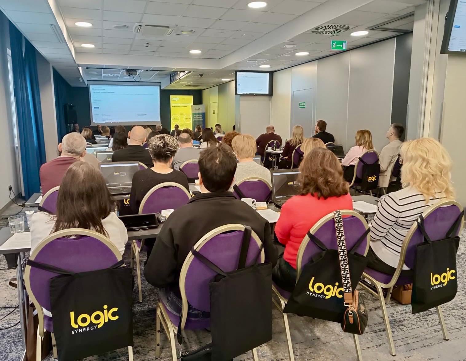 LogicAcademy – Cykliczne Szkolenia dla Klientów LogicSynergy